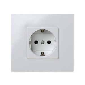 Enchufe SIMON 27 PLAY 2P+ TT lateral schuko monobloc+seguridad blanco