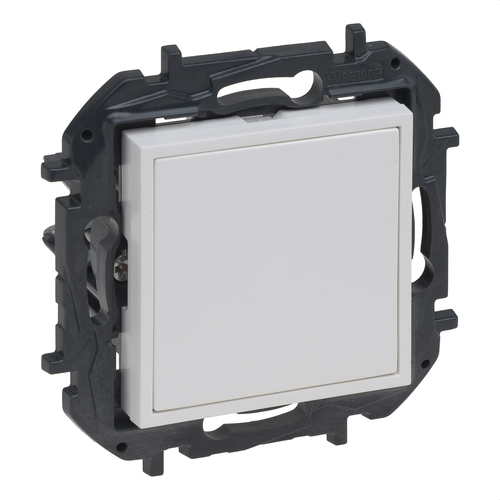 Tapa ciega y adaptador para Mosaic Niloé Step blanco mate